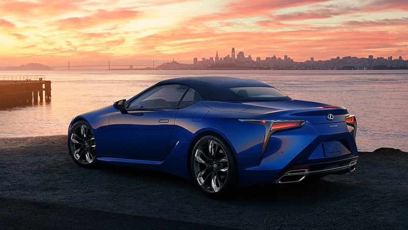 Спорткар Lexus LC получил обновки к 2025 модельному году