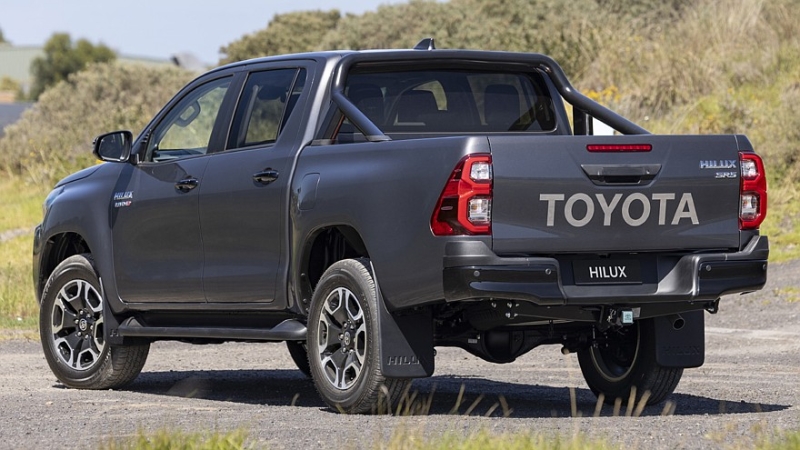 Новый Toyota Hilux: первые изображения