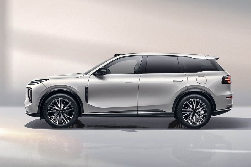 Кроссовер Changan Qiyuan Q07 доступен к заказу: богатые комплектации и два варианта начинки