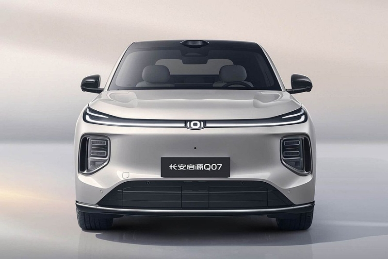 Кроссовер Changan Qiyuan Q07 доступен к заказу: богатые комплектации и два варианта начинки
