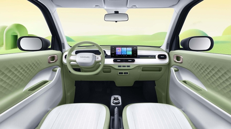 Обновлённый Geely Panda Mini: жизнерадостный мишка с хорошим оснащением недорого