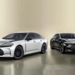 Седан Toyota Crown обзавёлся сразу двумя спецверсиями. Цены известны