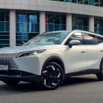 В России cтартовали продажи кроссовера Omoda C7, все цены известны